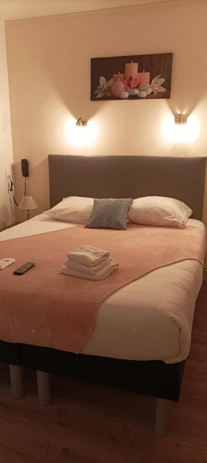 Hotel Le Petit Billot Vitré Dış mekan fotoğraf