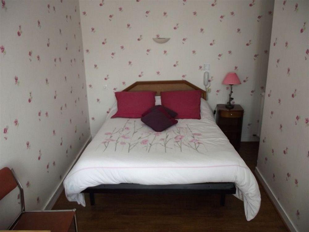 Hotel Le Petit Billot Vitré Dış mekan fotoğraf