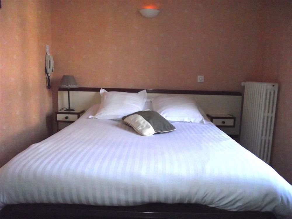 Hotel Le Petit Billot Vitré Dış mekan fotoğraf